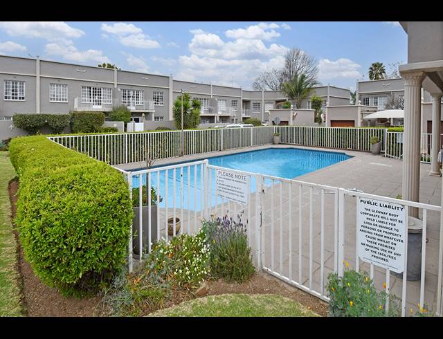 4 BEDROOM TOWNHOUSE FOR SALE IN EDEN GLEN